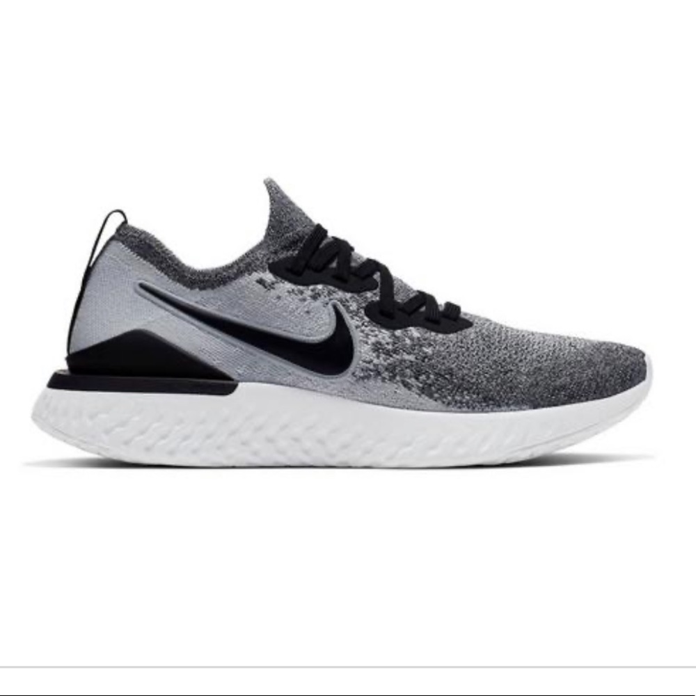 Nike Epic React Flyknit Size 10 Women Grey